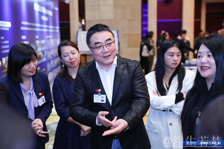 马昕、张文宏、王惠英等受聘为中国足协防疫顾问